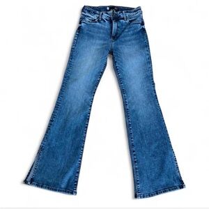 Kut from the Kloth Flare Jeans in Classic Blue